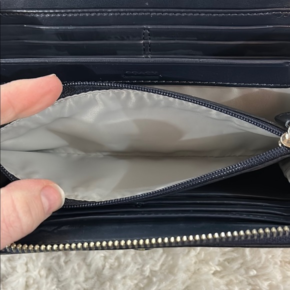 Coach Long Zip Around Signature Jacquard Navy & Gray Wallet Silver Hardware EUC - Picture 5 of 11